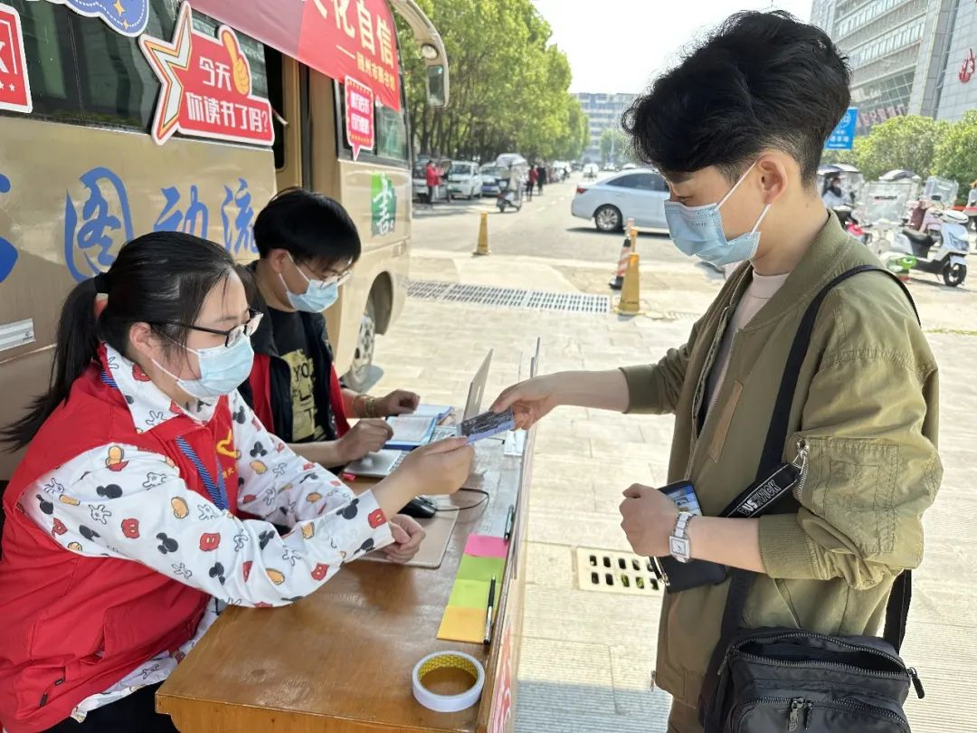 随州市图书馆活动：“浓情五月天·母爱暖心间”给最爱的人送上祝福