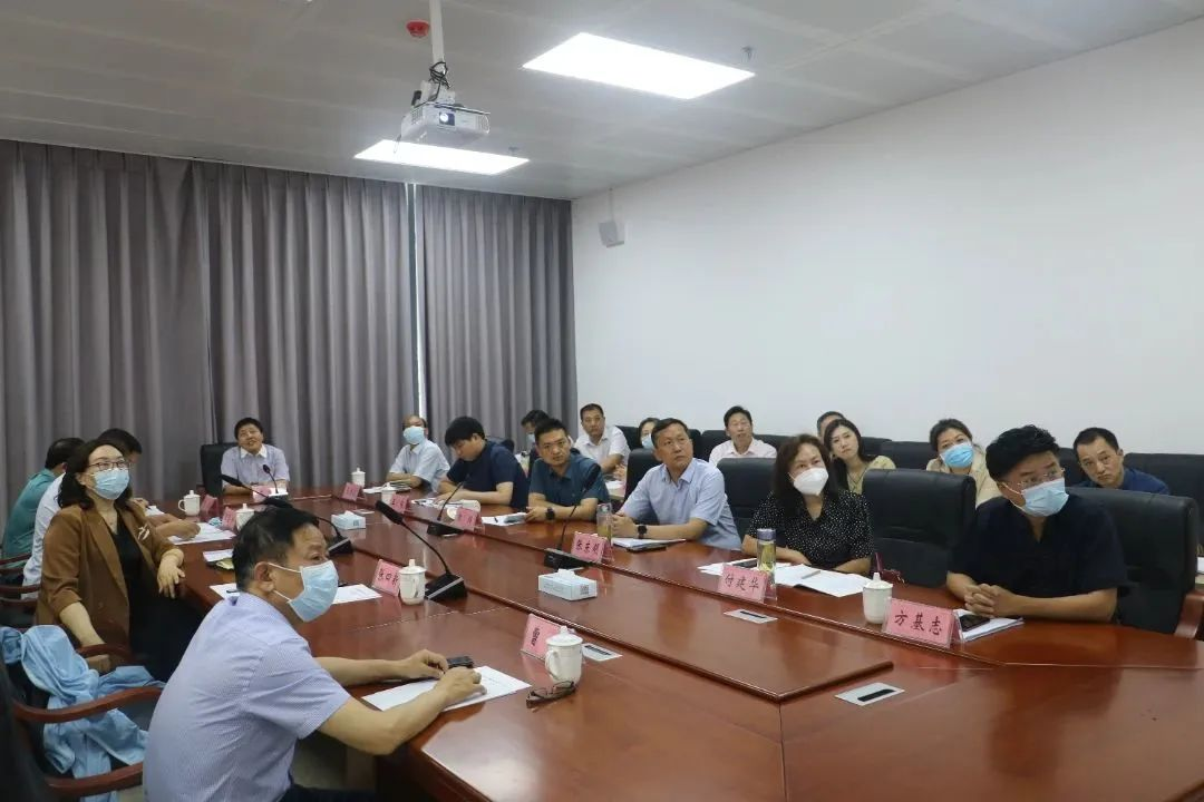 襄阳市图书馆学会第六届三次理事会成功召开