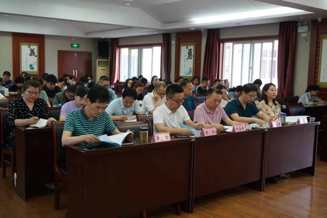 十堰市图书馆学会第六届会员代表大会隆重召开