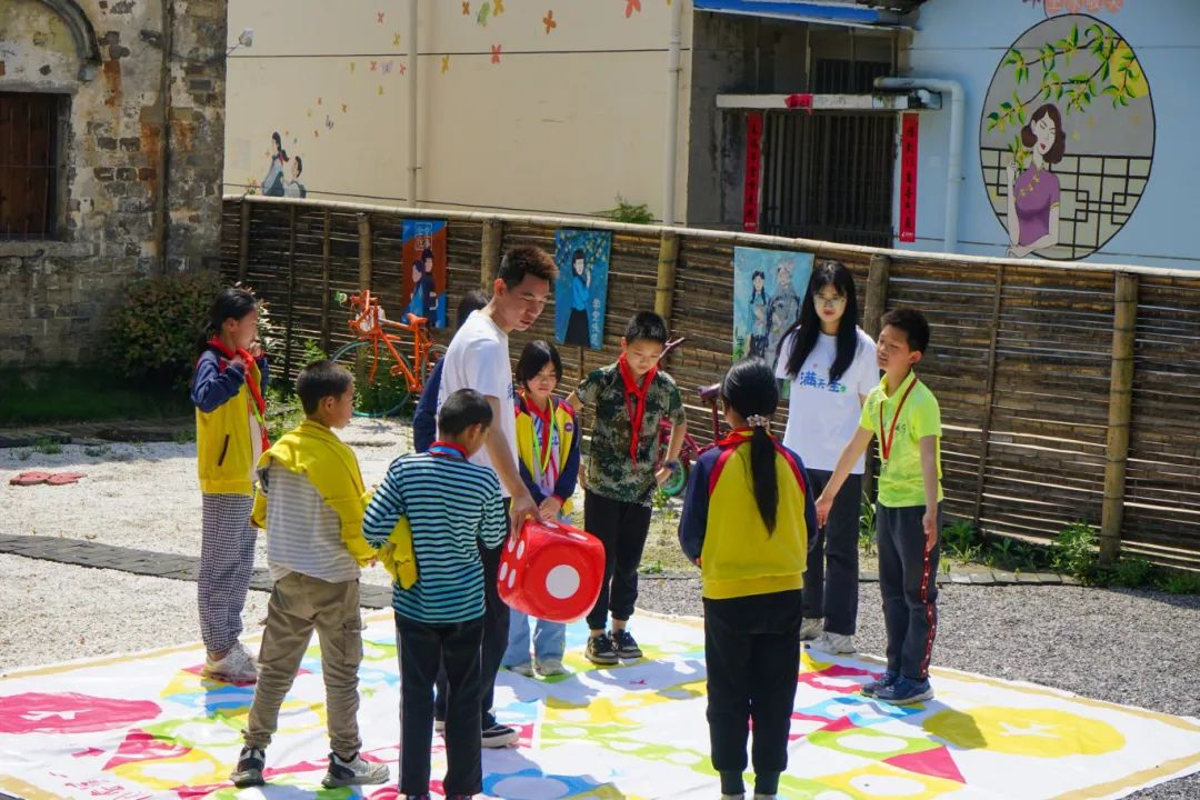 【图书馆服务宣传周】我与读书有个约定：4.23咸宁市图书馆阅读活动掠影