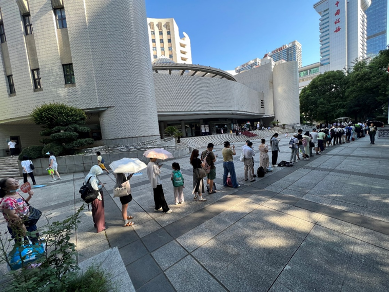 今年，我们在图书馆度过“清凉一夏”