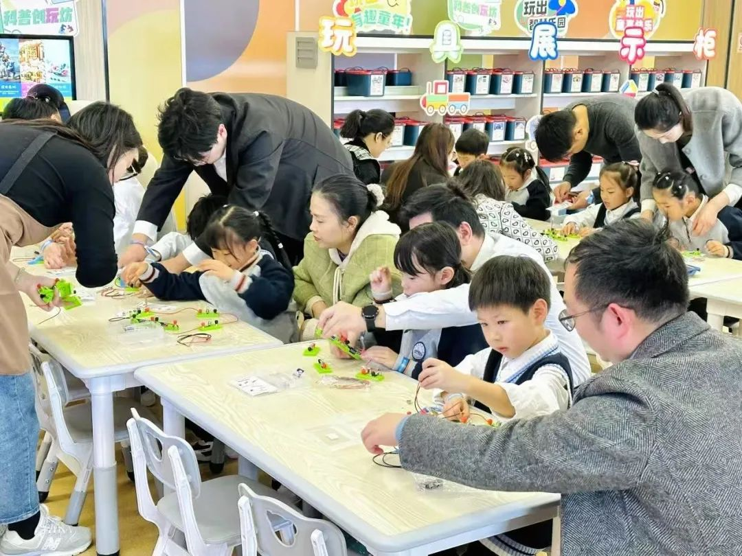 玩到深处是文化：杭州市滨江区图书馆打造益智玩具馆