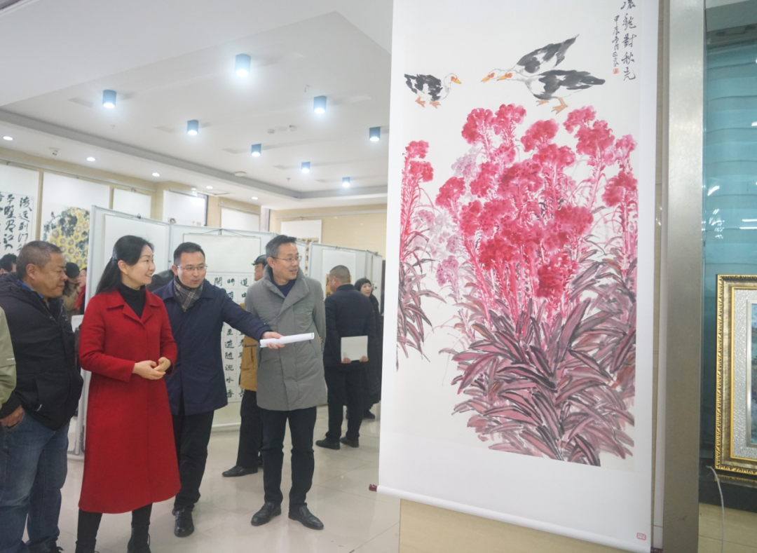 “山水当阳2025新春书画展”在当阳市图书馆开展