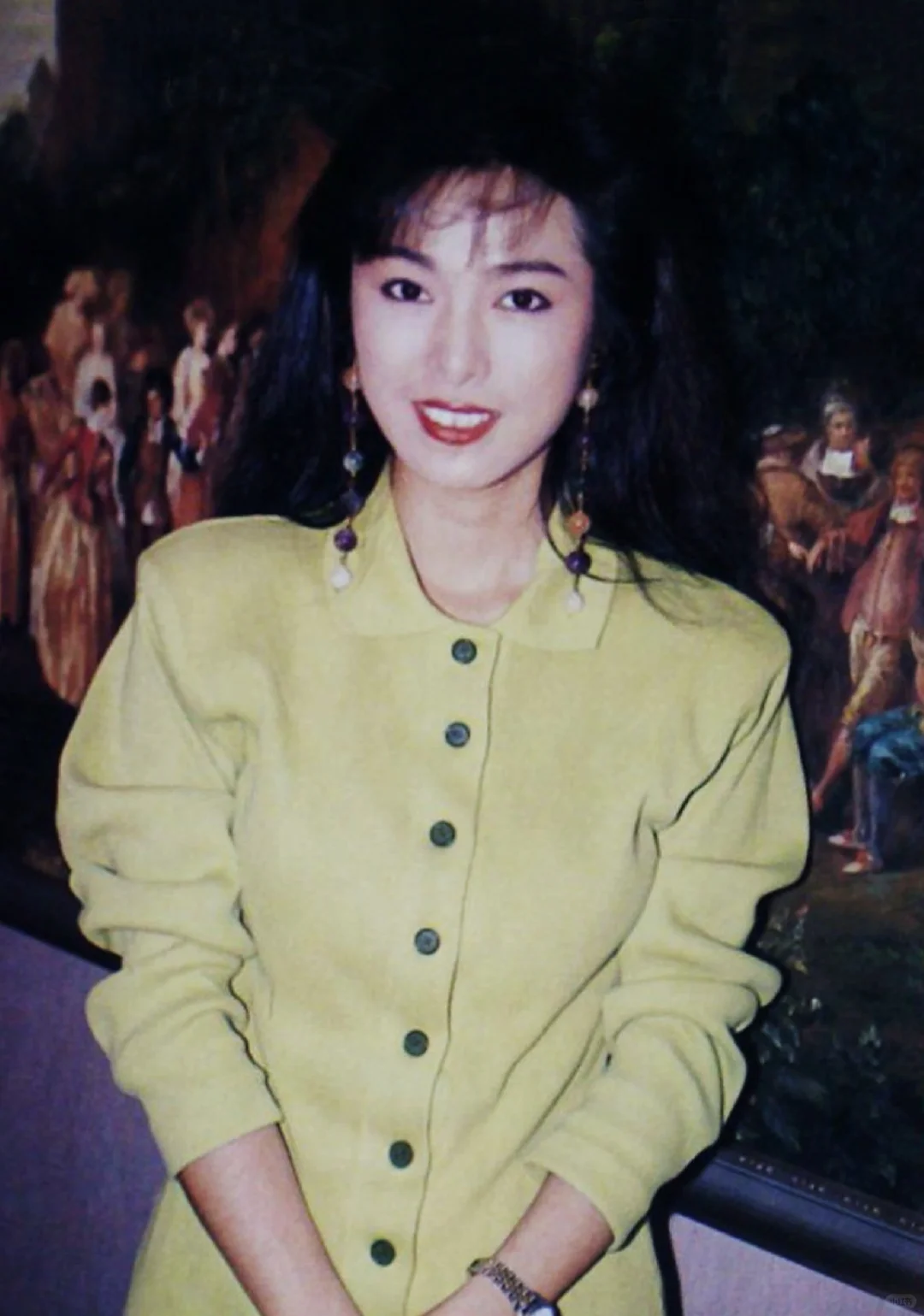 你们看着长大的TVB“第一恶婆”，70岁居然美成了这样……