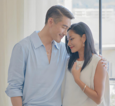 “手术成功！”54岁胡兵发文报平安，暗恋瞿颖30多年，至今不婚不育，胡兵的故事太多意难平